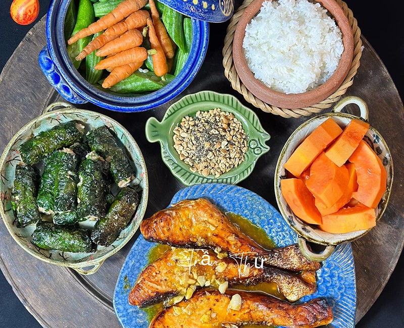Mâm cơm quê