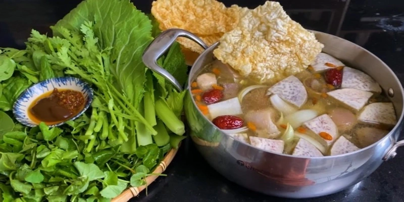 lẩu bò tươi Rau củ thanh mát – giúp cân bằng vị béo của bò